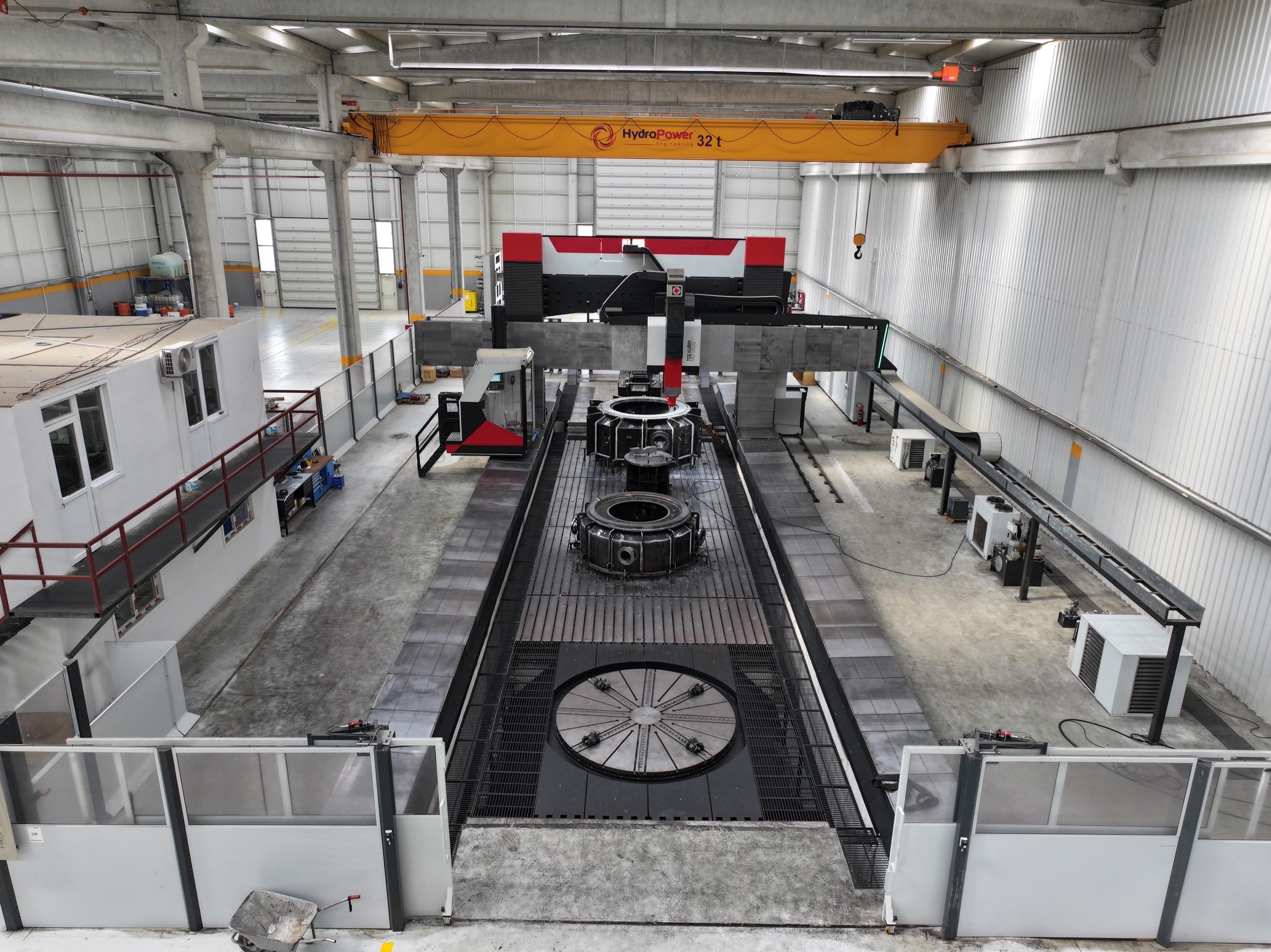 Large-scale HydroPower machining facility